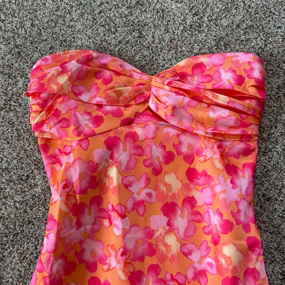 Beginning Boutique Pink and Orange Floral Dress - Picture 2 of 7